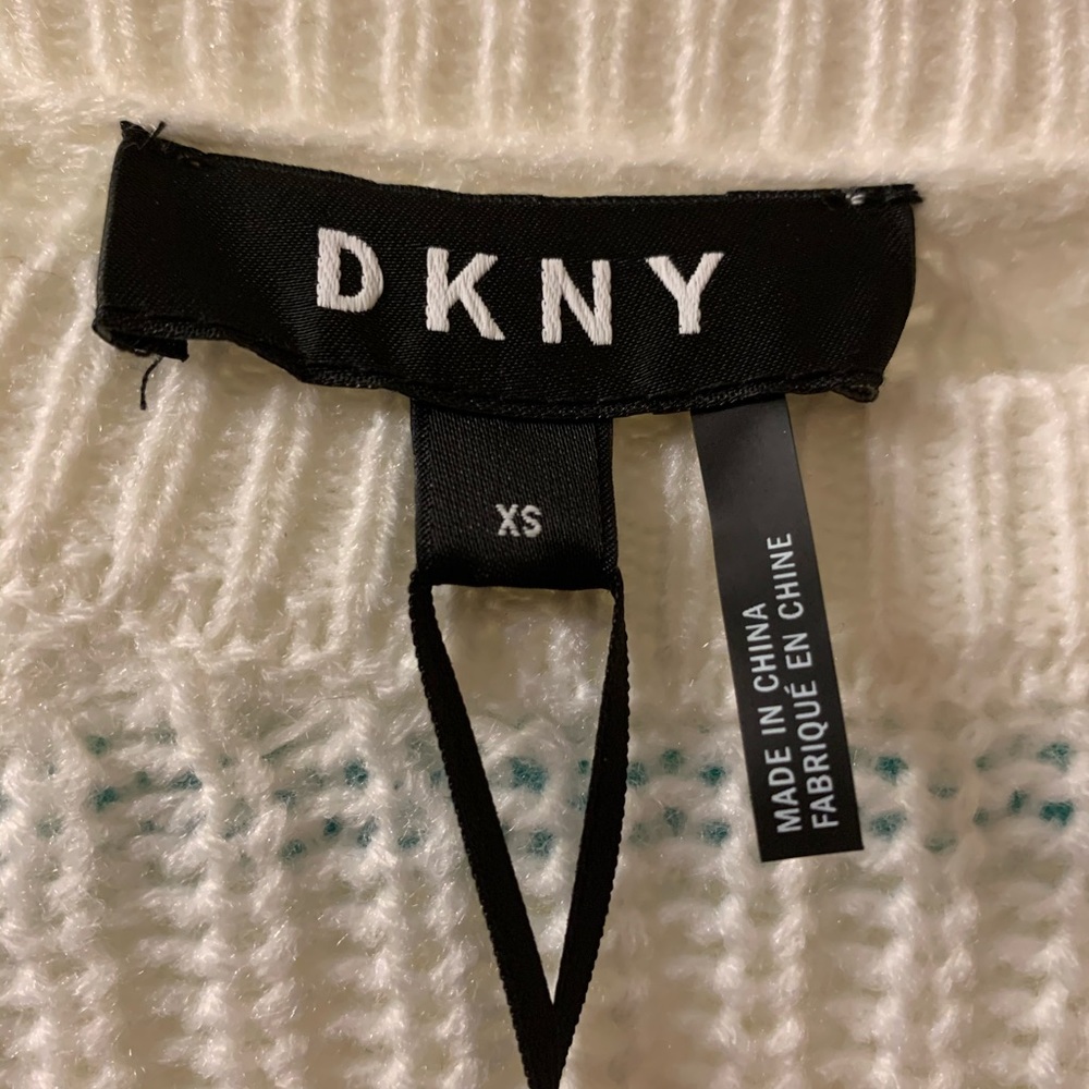 DKNY super soft sweater, sz XS, NWT $89.00 - Picture 3 of 16